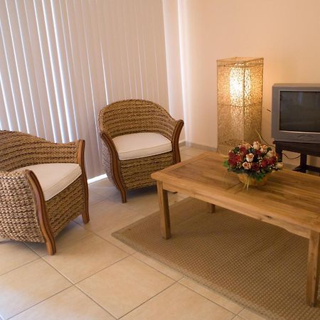 Camacuri Apartments オラニエスタッド 部屋 写真